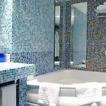 Europa Plaza فندق 3*