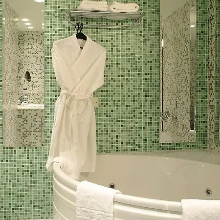 Europa Plaza Отель Никосия