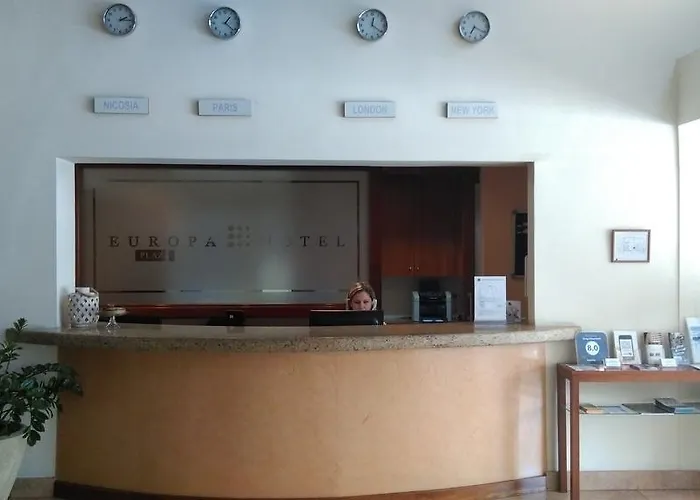 Hotell Europa Plaza Nicosia